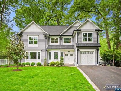11 Circle End Dr, Ramsey, NJ, 07446