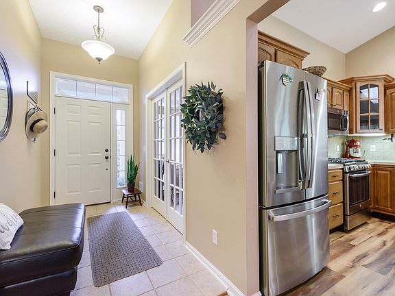 4th image of 6689 Passons Ct SE
