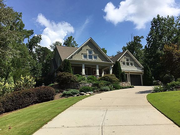 4th image of 802 Oakton Pond