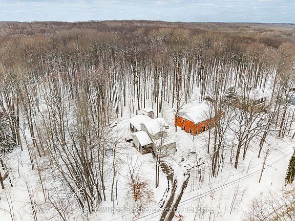 2nd image of 798 Midland Point Rd