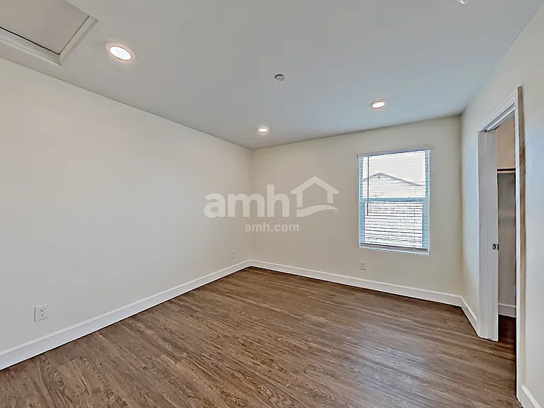 5968 W Columbine Dr — Photo 11