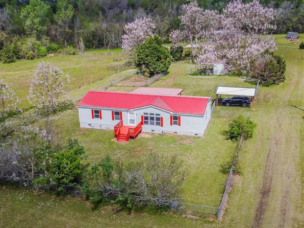 101 Dan Sparrow Rd, Hawkinsville, GA 31036