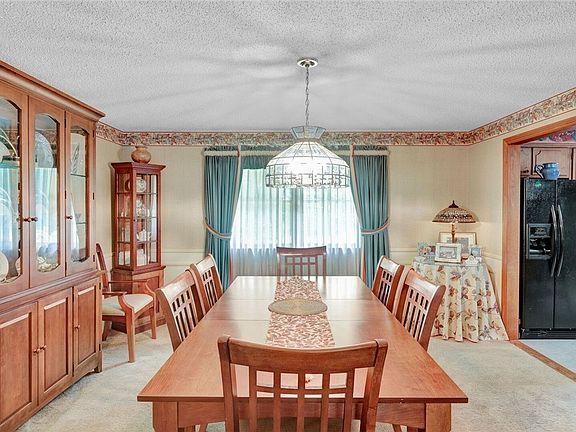 2nd image of 5105 Alexander Dr