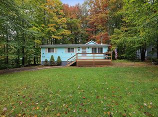 252 Pontiac Path, Pocono Lake, PA