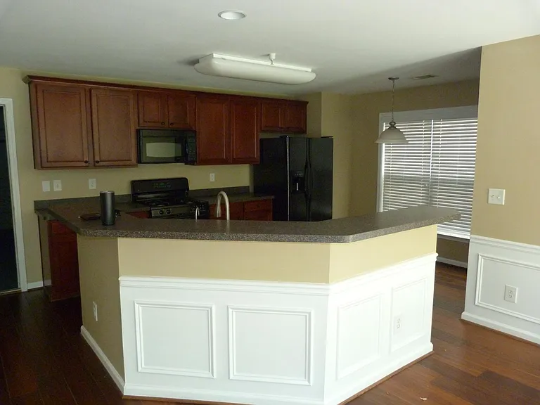 339 Balaban Cir — Photo 7