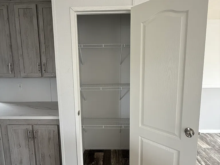 Kitchen pantry