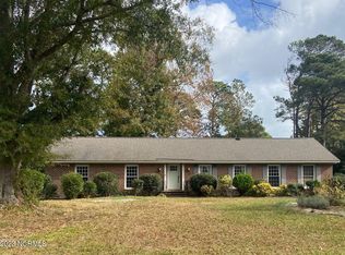 114 Yorkshire Ln, Wilmington, NC 28409