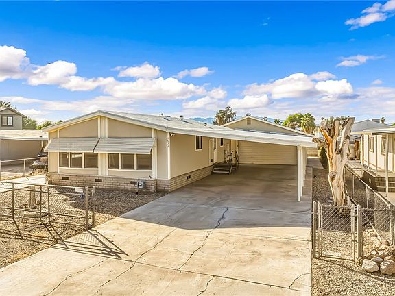 2nd image of 1037 E Spruce Drive