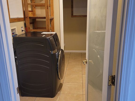 5th image of 27 Sunnyslope Ave