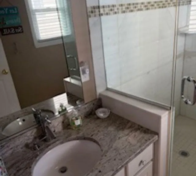 131 N Yarmouth Ave — Photo 5
