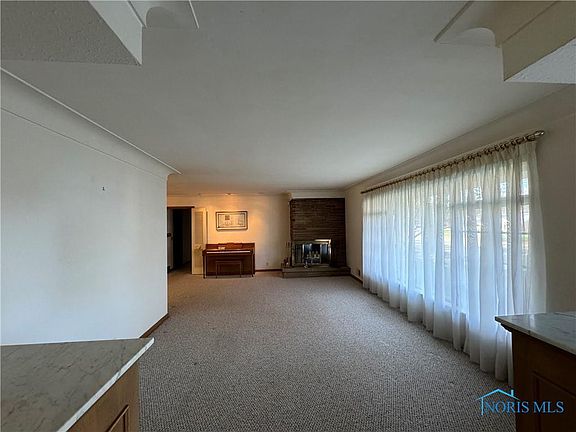5th image of 3633 Brenda Dr