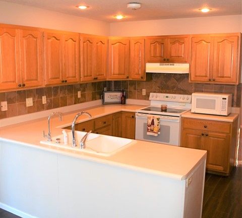 2nd image of 5320 Carey Dr