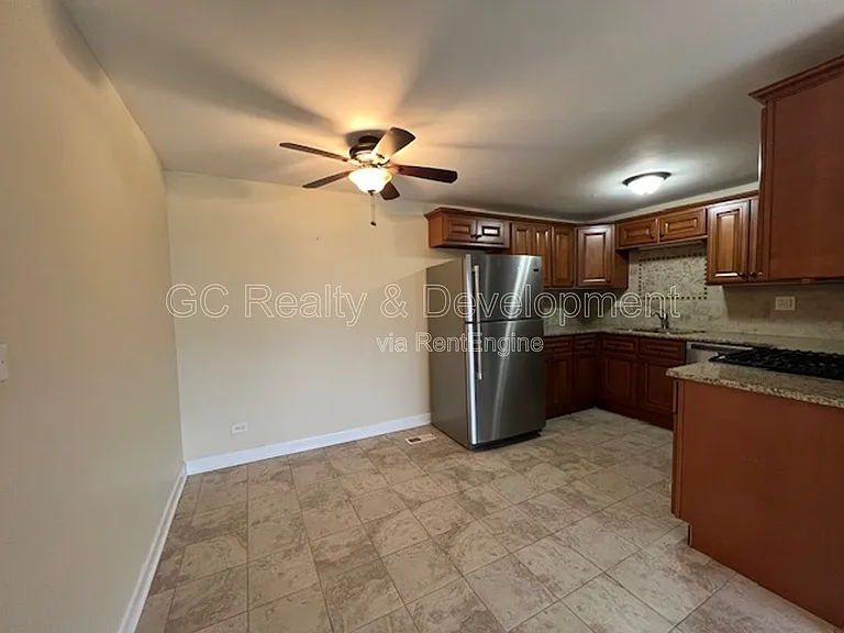 37 Tonset Ct — Photo 5