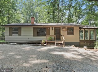 214 Sourmash Rd, Harpers Ferry, WV 25425