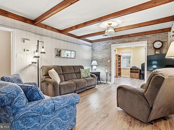 4th image of 115 Church Rd