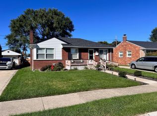 28603 Hollywood St, Roseville, MI 48066