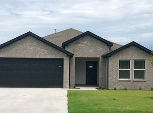 204 Collie Ave, Lowell, AR 72745