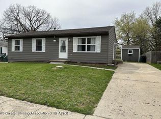 5122 Hughes Rd, Lansing, MI 48911