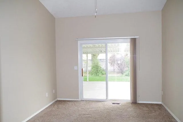 10322 W Jewell St — Photo 11