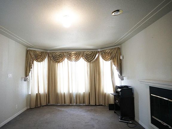 5th image of 491 El Salto Dr