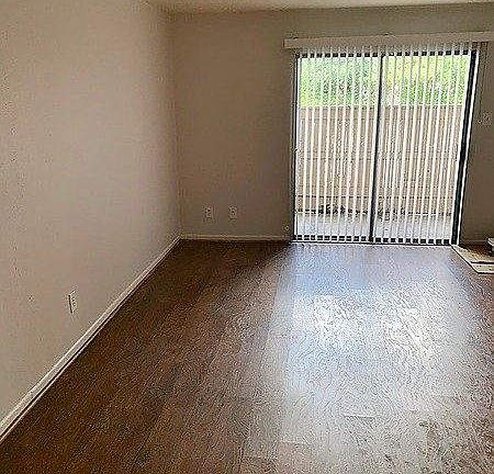 3rd image of 8435 Hearth Dr