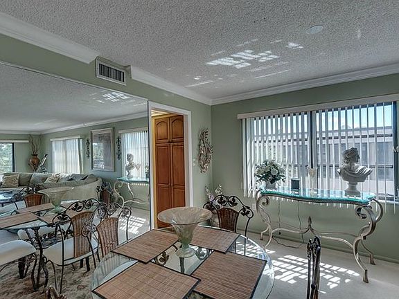 5th image of 1400 Barcarrota Blvd #401