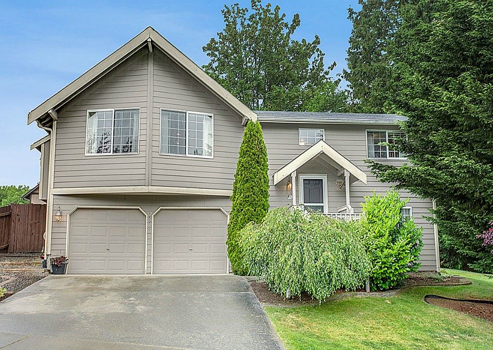 1st image of 9803 9th St SE