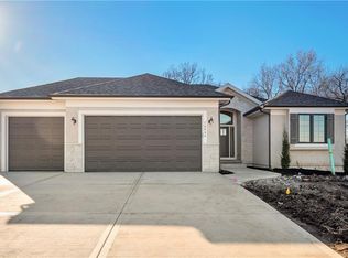 25239 W 148th Pl, Olathe, KS 66061