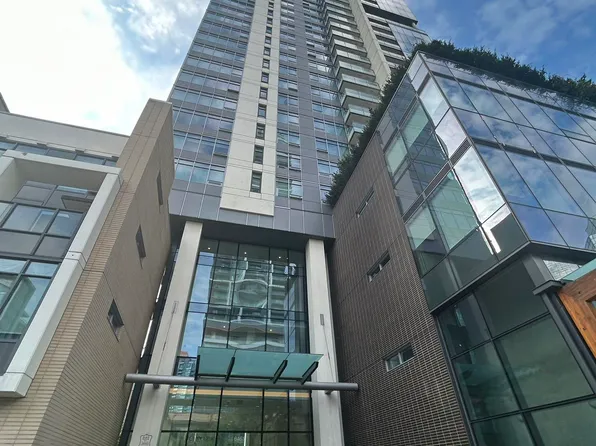 6461 Telford Ave #2209, Burnaby, BC V5H 0B7