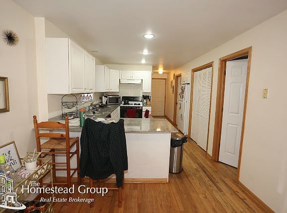 5th image of 1756 W Roscoe St #1FRONT