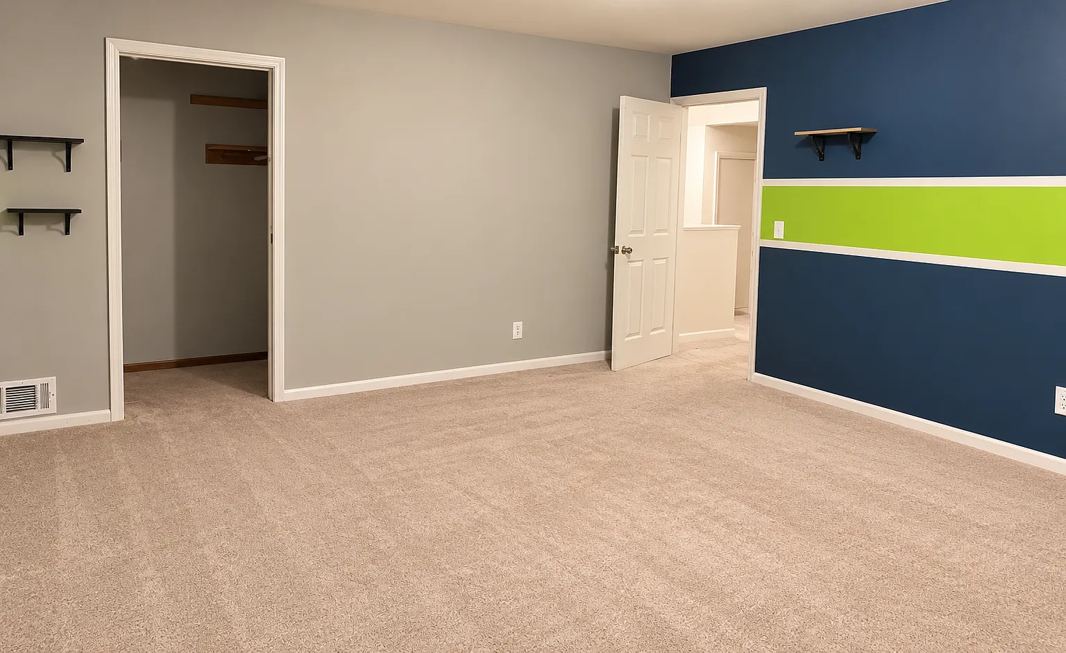 4 bed, 2590 sqft, $800 — Photo 4