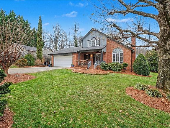 3rd image of 1007 Kings Arms Ct