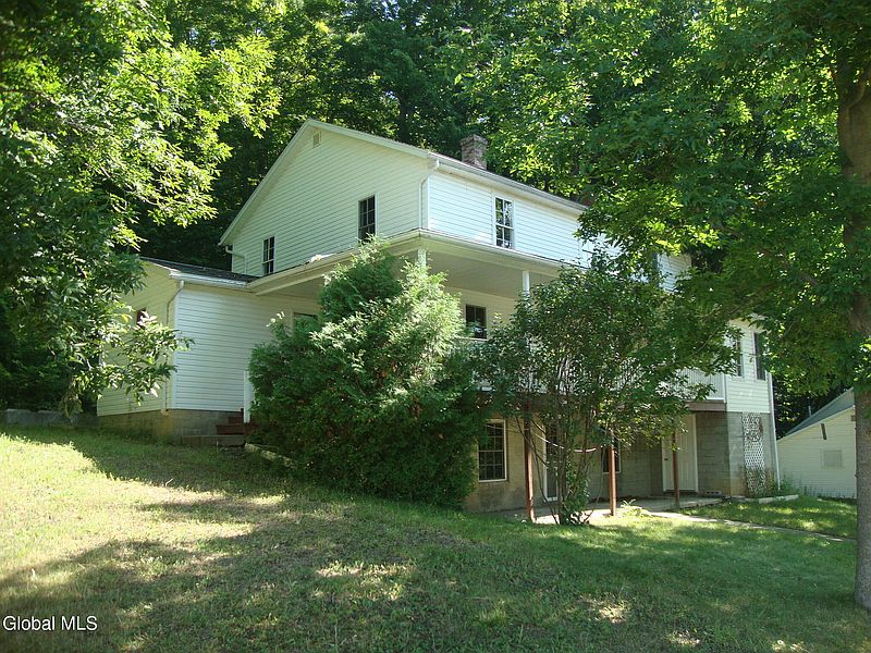 2nd image of 455 Argersinger Road