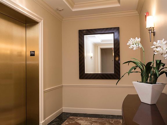 5th image of 802 W Windward Way #Ph 15