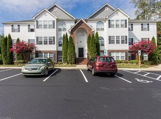 4280-2D Cedarcroft Ct, Greensboro, NC 27409
