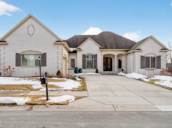 2123 Renegade Ct, Carmel, IN 46032