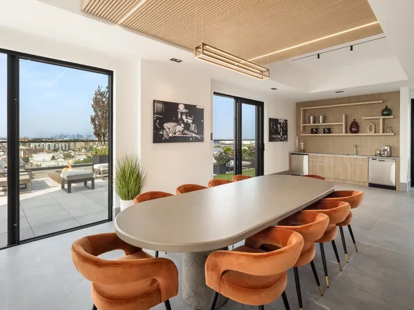 285 Broadway image 10 of 17