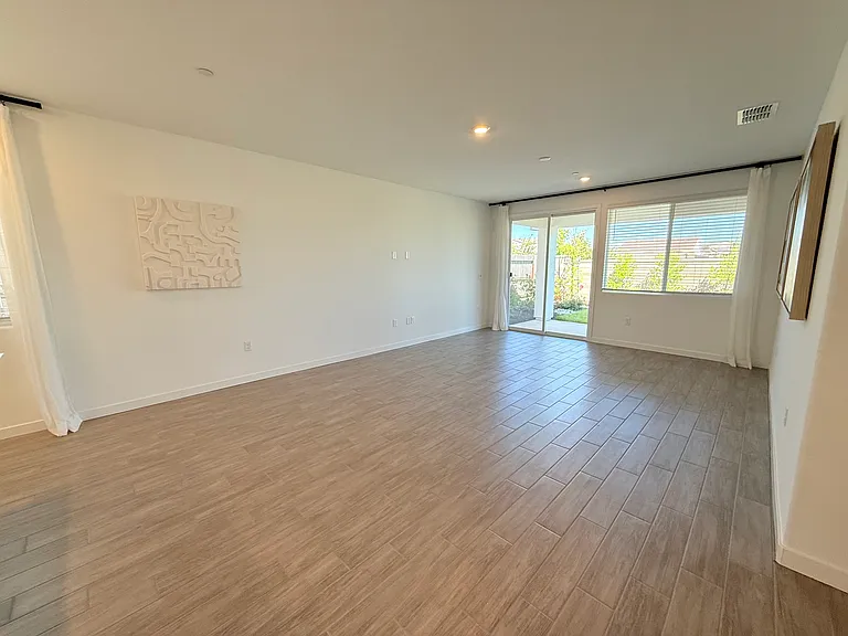 4594 Duckhawk Cir — Photo 23