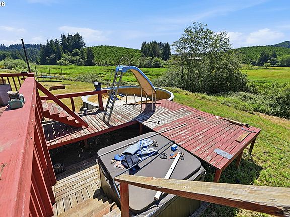5th image of 92768 Beaver Creek Ln
