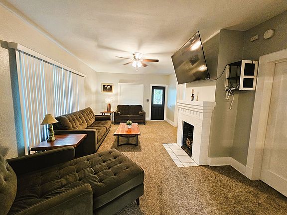 4th image of 806 N 12th St