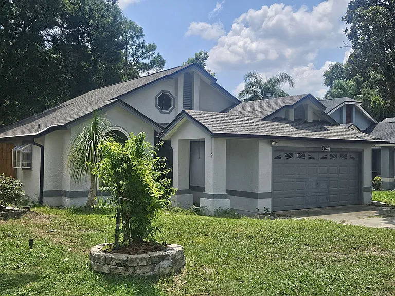7627 Redwood Country Rd — Photo 1