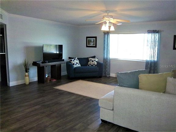 5th image of 624 Flamingo Dr APT 213