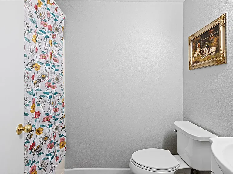 6320 Candlestick Dr — Photo 15