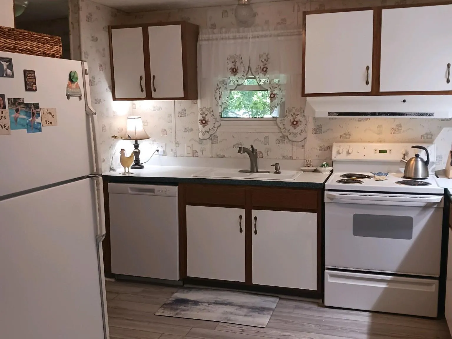 381 Katie Dr — Photo 4