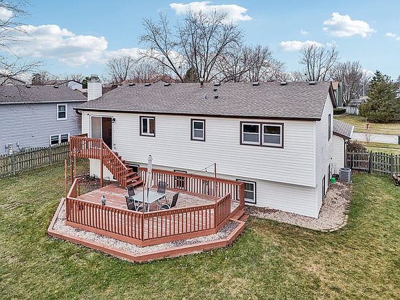2nd image of 519 Waterford Dr