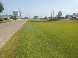 E Pine St, Seadrift, TX 77983