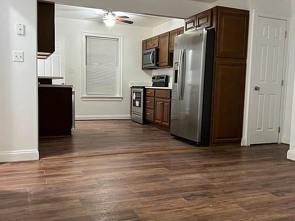 5th image of 3116 Hilltop Ave