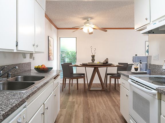 4th image of 3700 Dean Dr Unit 202
