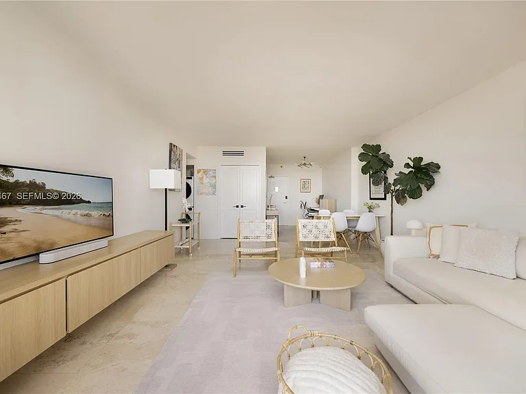 1200 West Ave #1410 — Photo 4