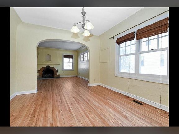 4th image of 4808 France Ave S #2